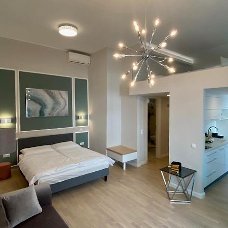 Stylish Apartment Near The River Budapest Exterior photo